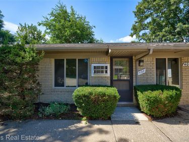 407 W Drahner Road , Oxford Township, Mi 48371