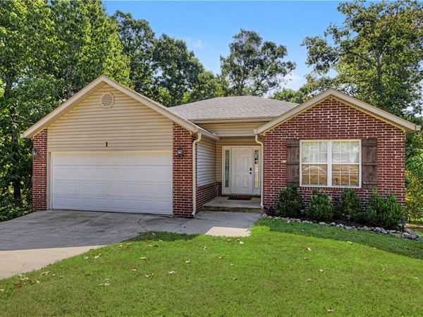 1 Wendler Lane , Bella Vista, AR 72715