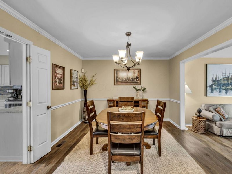 1114 Strathaven Drive N, Unit 5C, Worthington, OH 43085 Photo 16