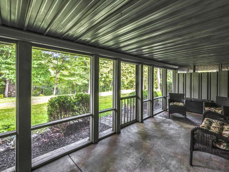 1114 Strathaven Drive N, Unit 5C, Worthington, OH 43085 Photo 36