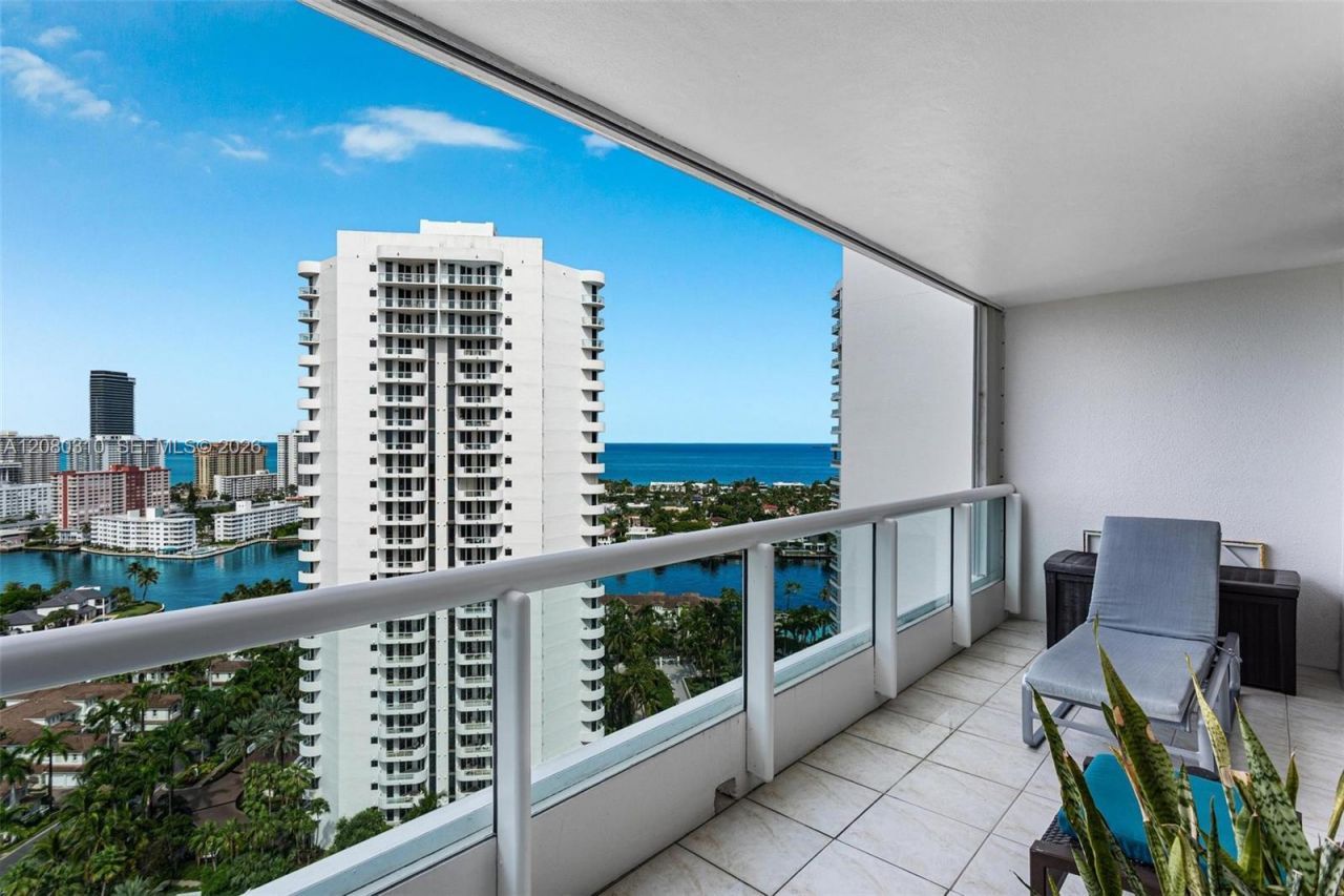21205 Yacht Club Dr , Unit 2405, Aventura, FL 33180 Photo