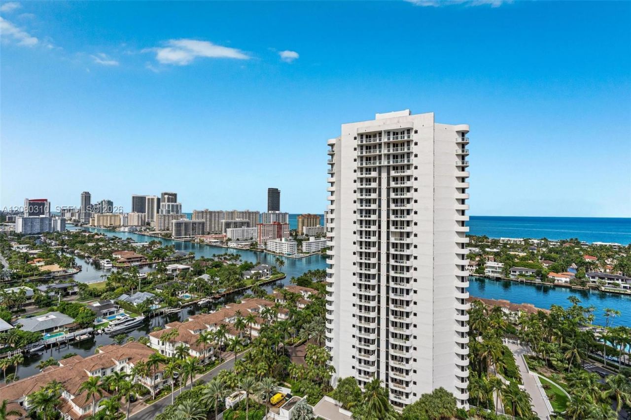 21205 Yacht Club Dr , Unit 2405, Aventura, FL 33180 Photo