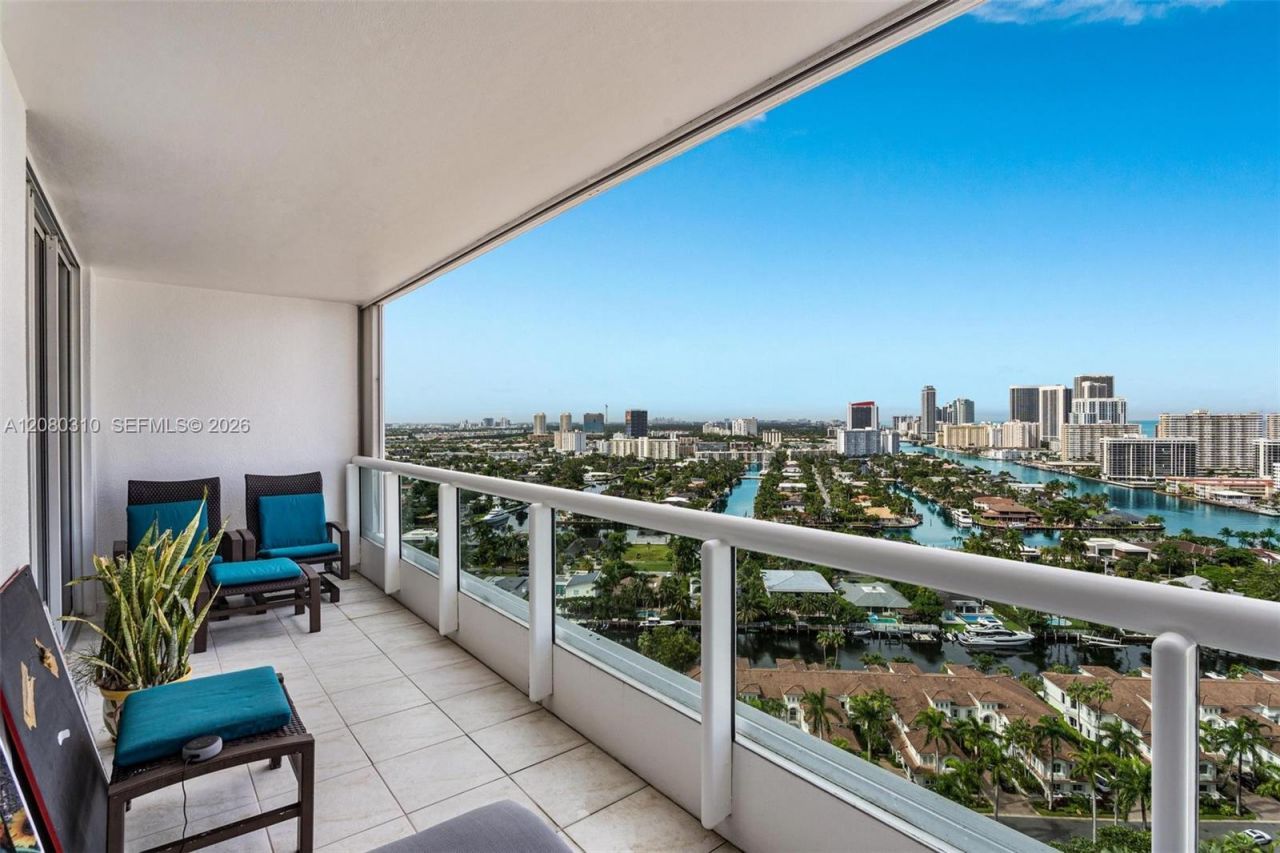 21205 Yacht Club Dr , Unit 2405, Aventura, FL 33180 Photo