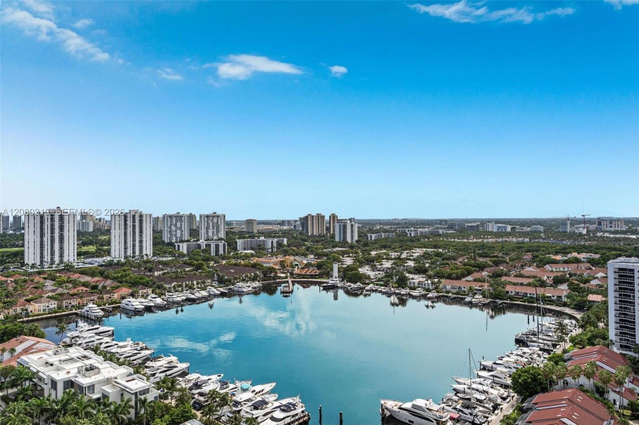 21205 Yacht Club Dr , Unit 2405, Aventura, FL 33180 Photo