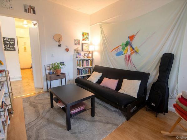 22-07 19th Street , Unit D, Astoria, NY 11105