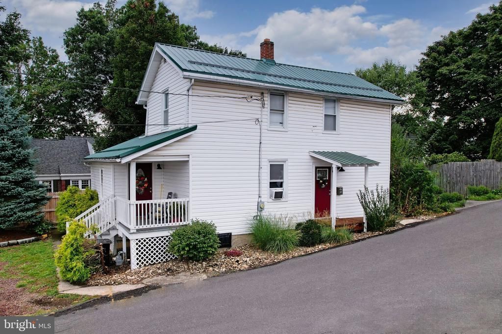 18 PARK STREET, FROSTBURG, MD 21532