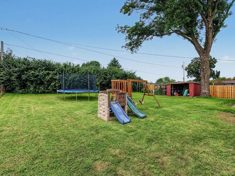 1154 Rona Parkway Drive, Fairborn, OH 45324 Photo 43