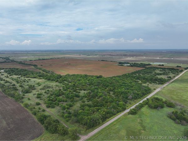 S 60th Street , Tonkawa, OK 74653