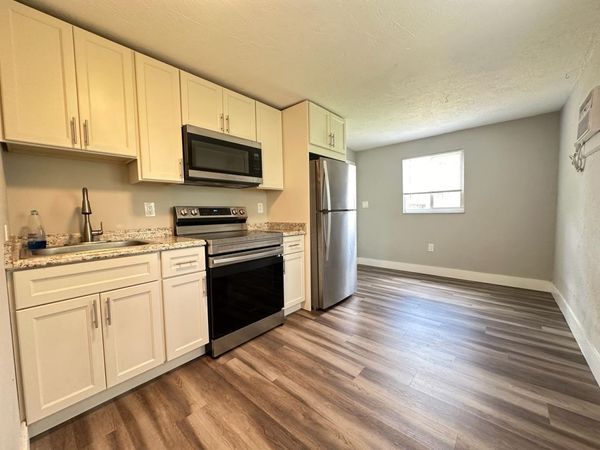 6760 Park Street, Unit A-C, Hollywood, FL 33024