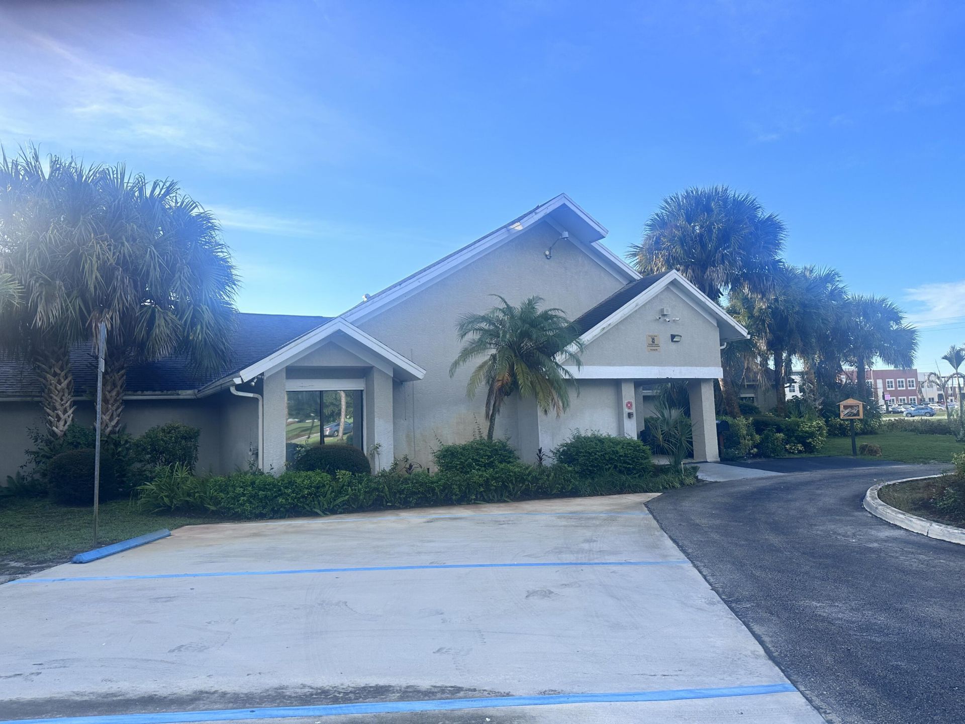 258 SW Bridgeport Drive, Port Saint Lucie, FL 34953 Photo
