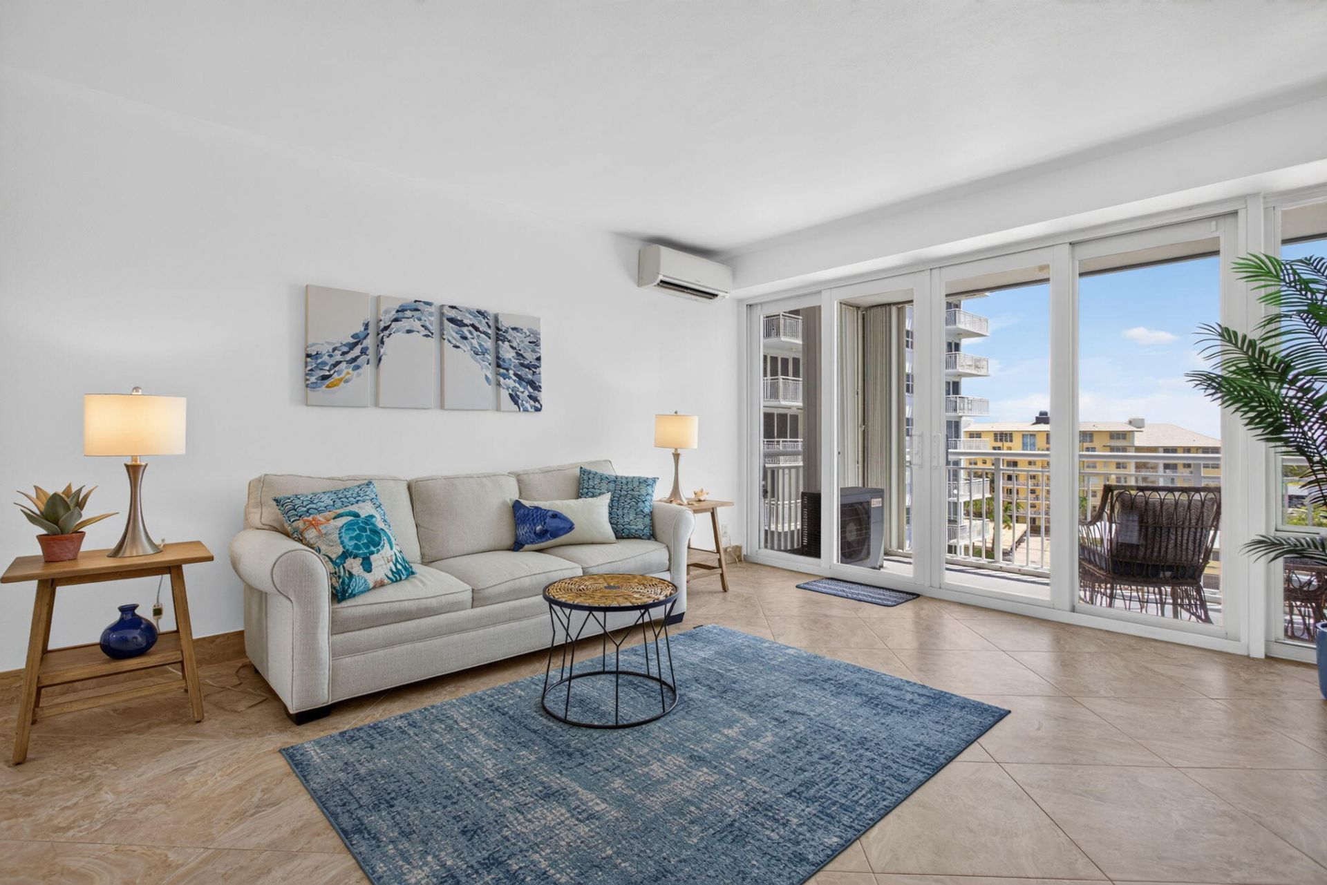 1920 S Ocean Drive, Unit 708, Fort Lauderdale, FL 33316 Photo