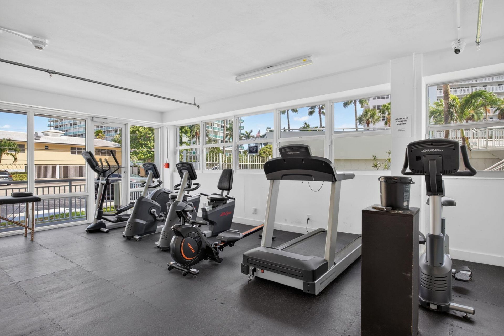 1920 S Ocean Drive, Unit 708, Fort Lauderdale, FL 33316 Photo