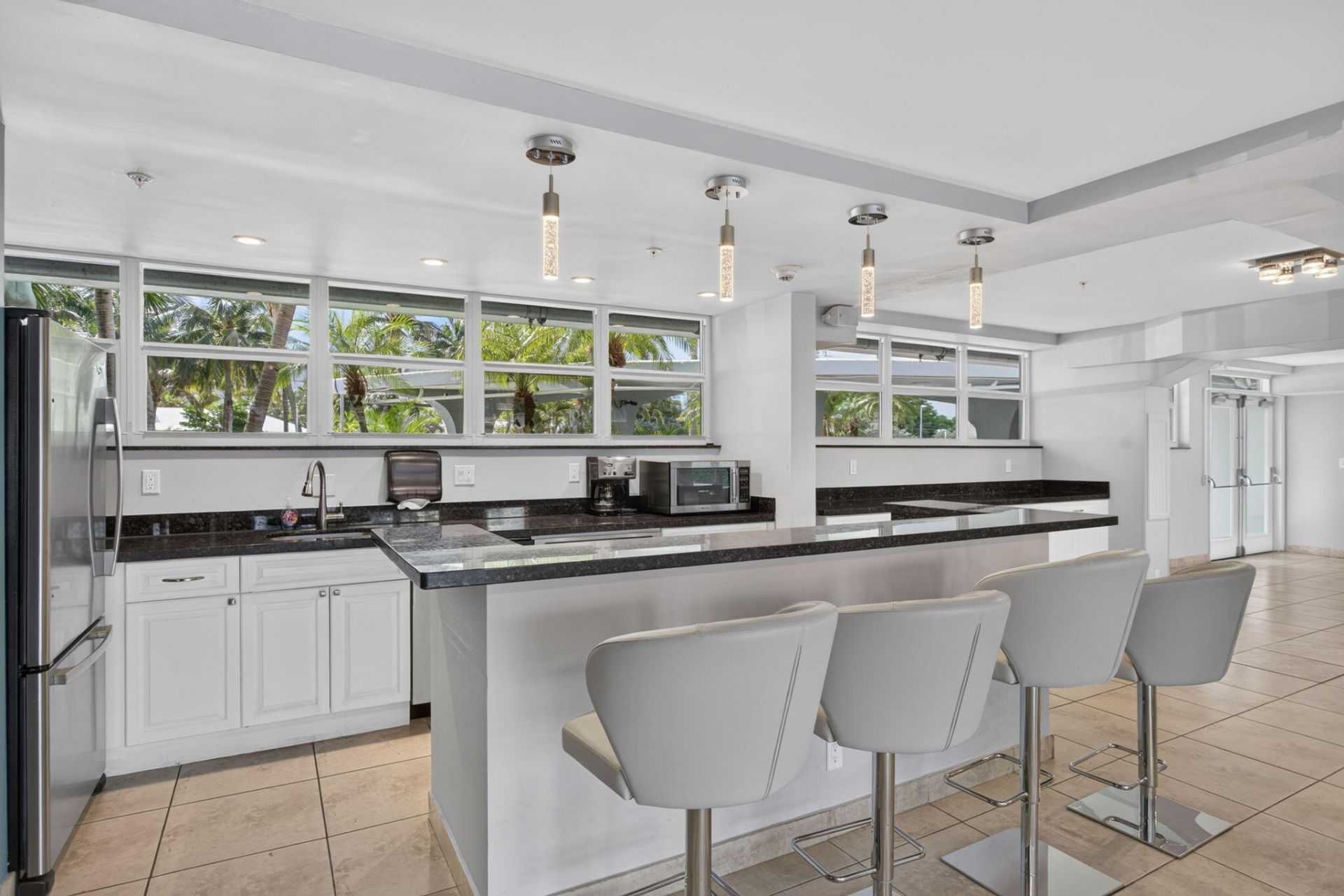 1920 S Ocean Drive, Unit 708, Fort Lauderdale, FL 33316 Photo