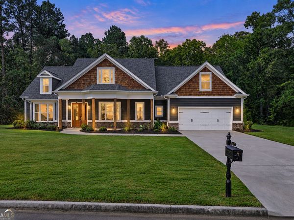 425 Blossom Trail, Acworth, GA 30101