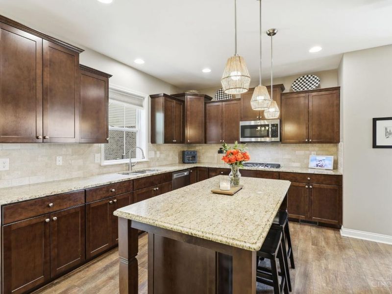 7510 Marsh Creek Lane, Hamilton Township, OH 45039 Photo 17
