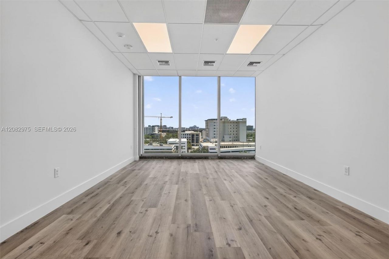 2820 NE 214th St , Unit 1006, Aventura, FL 33180 Photo
