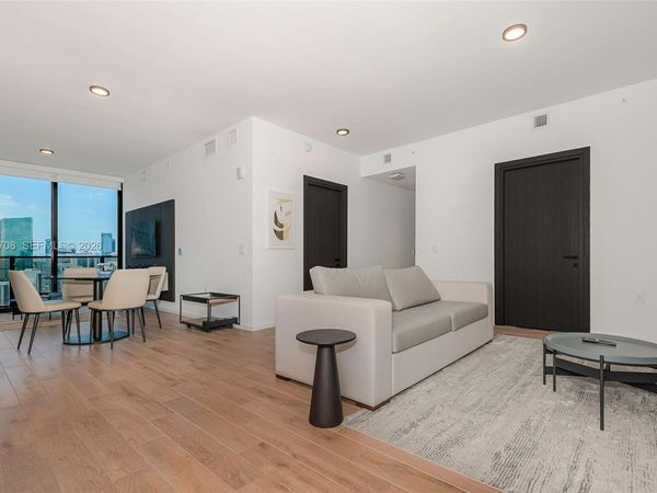 398 NE 5th St , Unit 3417, Miami, FL 33132
