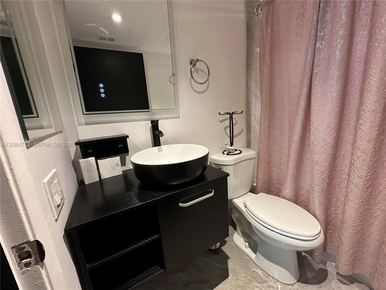 850 N Miami Ave , Unit W-1408, Miami, FL 33136 Photo