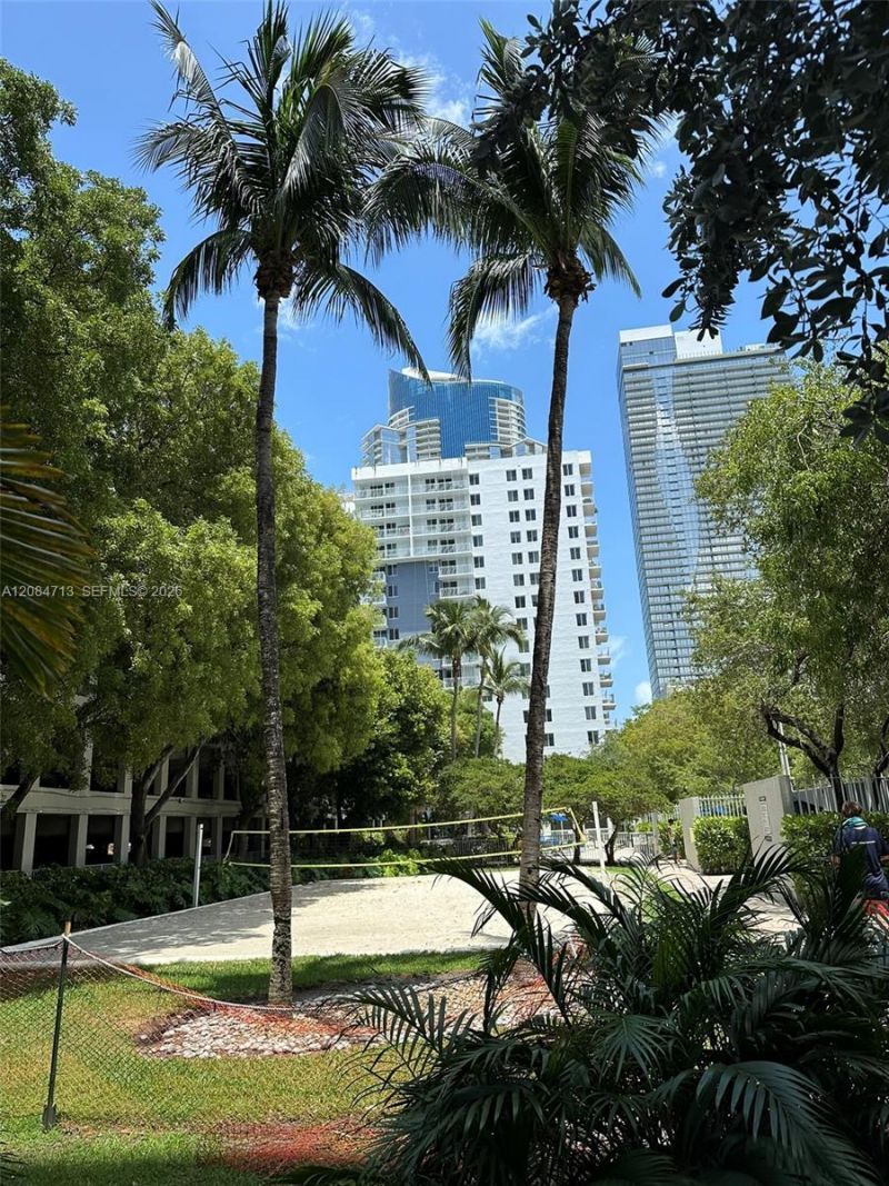 850 N Miami Ave , Unit W-1408, Miami, FL 33136 Photo