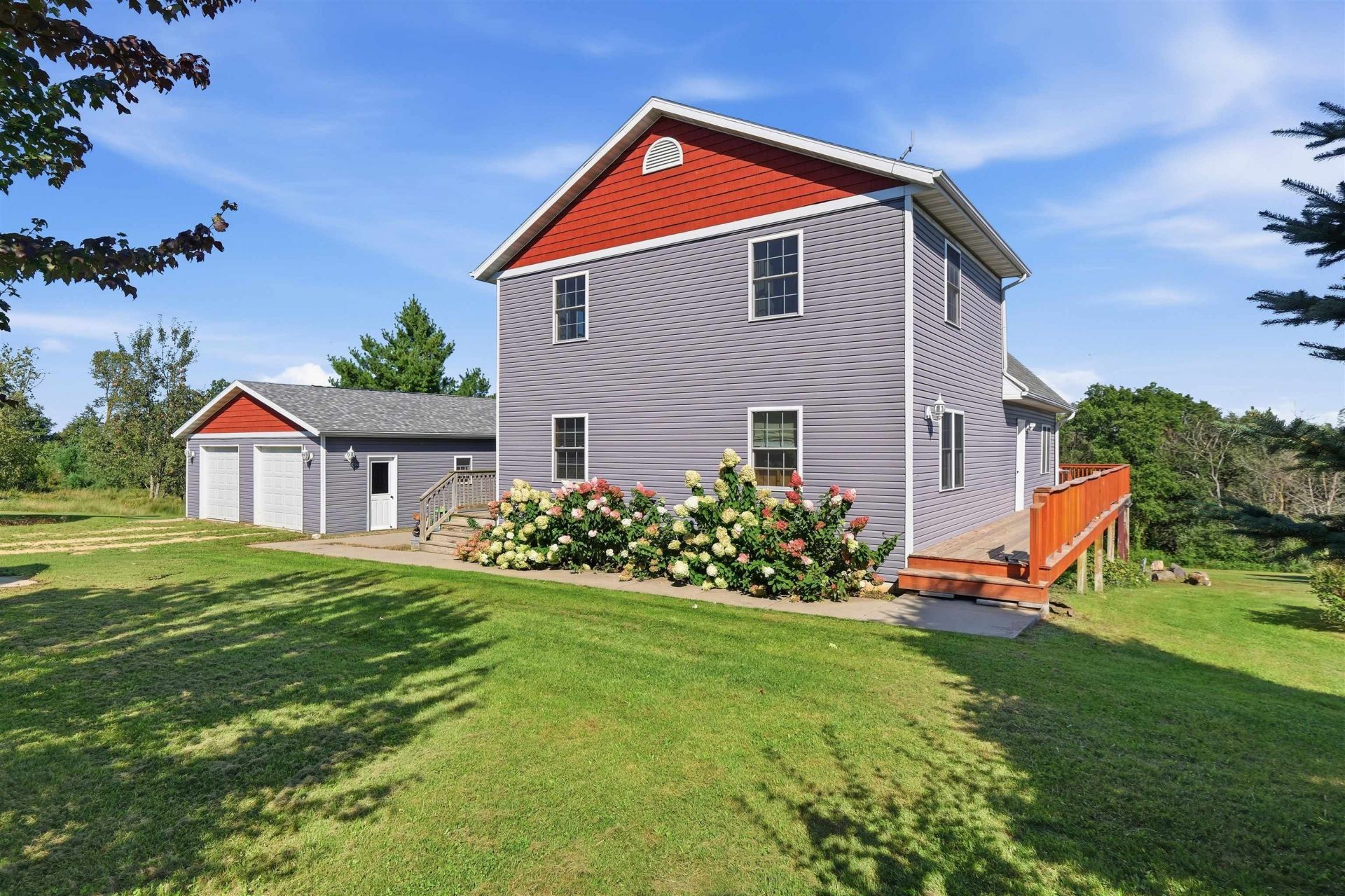 S1340 Fox'n Hounds Court, La Valle, WI 53941 Main Photo
