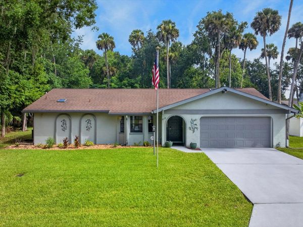 77 Black Bear Lane, Palm Coast, FL 32137