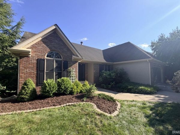 711 W Estate Drive, Bloomington, IN 47403