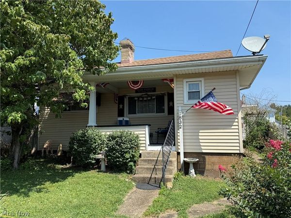 832 Grant Avenue , Martins Ferry, OH 43935
