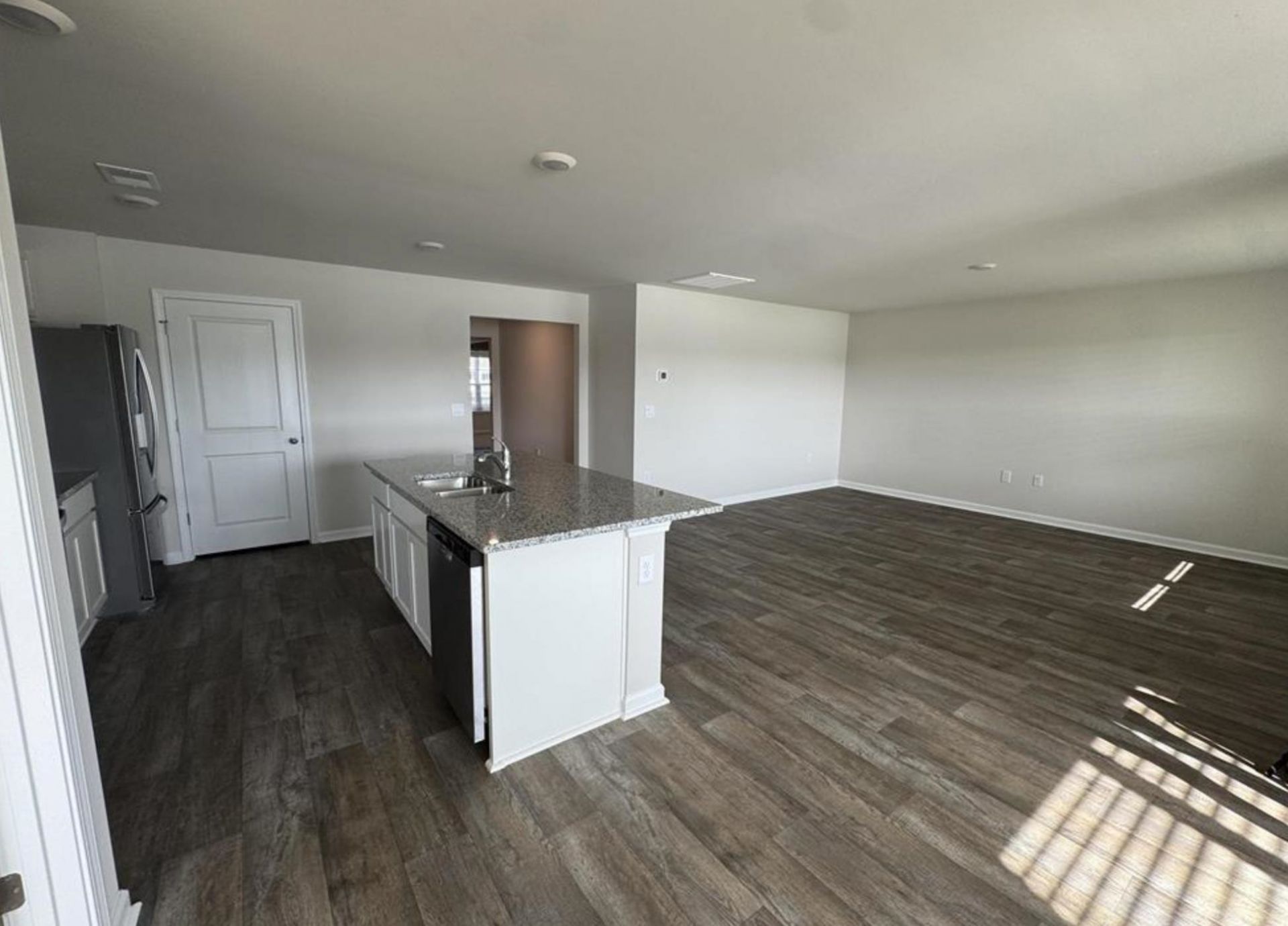 403 Acosta Circle Photo 10