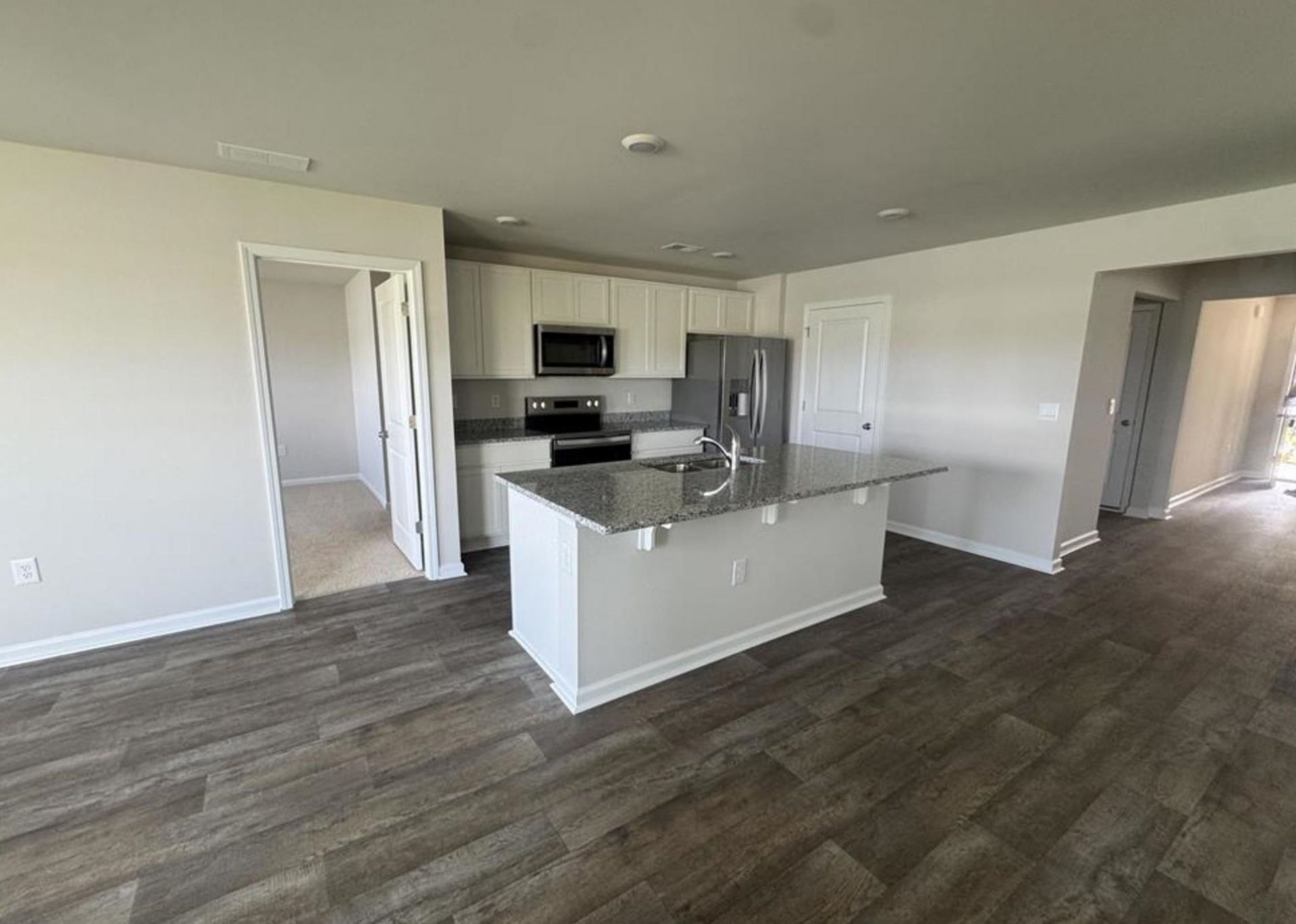 403 Acosta Circle Photo 8
