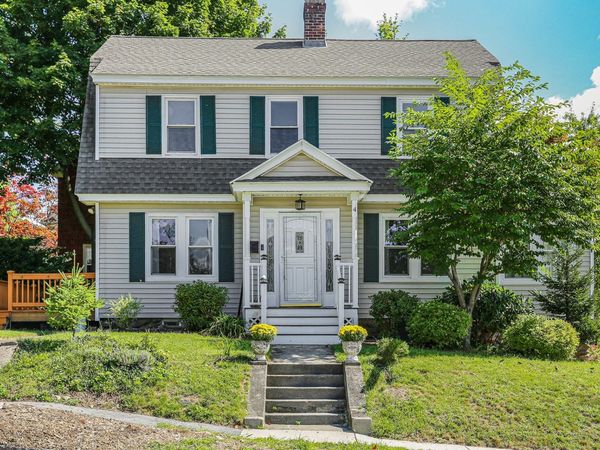 4 Longfellow Road, Worcester, MA 01602