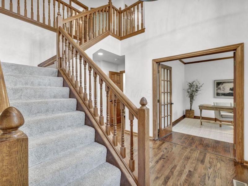 8209 Addinston Court, Dublin, OH 43017 Photo 5