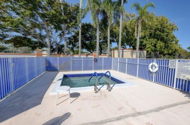 7380 S Oriole Boulevard, Unit 605, Delray Beach, FL 33446 Photo