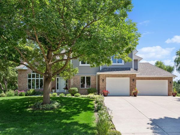 710 Olive Lane N, Plymouth, MN 55447