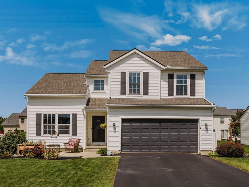 324 Masonglen Court, Pataskala, OH 43062 Photo 1