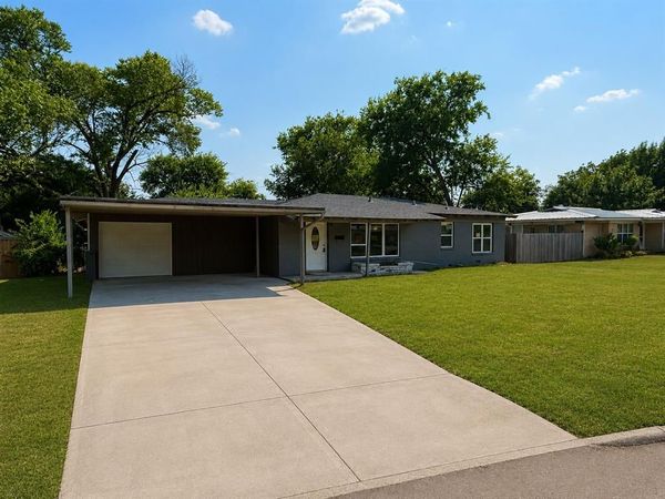 6614 Bridges Avenue, Richland Hills, TX 76118