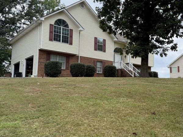 625 Mount View Drive, Tunnel Hill, GA 30755