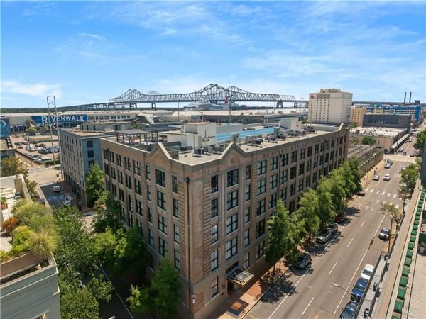 700 S PETERS Street , Unit 207, New Orleans, LA 70130