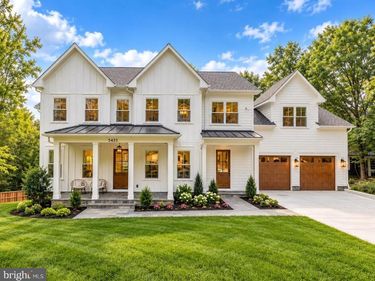 5435 MOHICAN ROAD, BETHESDA, MD 20816