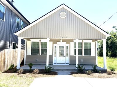 2017 Groveland Avenue, North Charleston, SC 29405