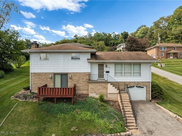 405 N 10th Street , Martins Ferry, OH 43935