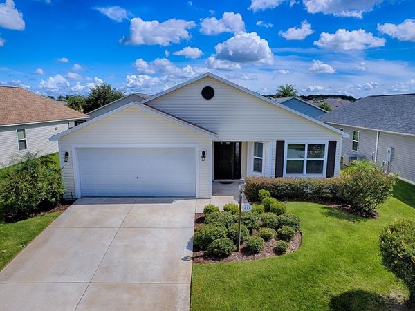 811 CLIFFORD COURT , THE VILLAGES, FL 32163