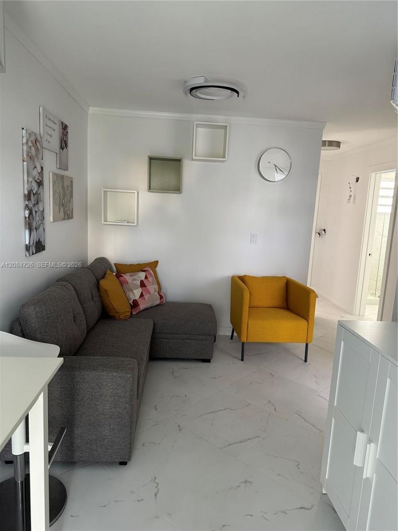1333 E Hallandale Beach Blvd , Unit 423, Hallandale Beach, FL 33009 Photo