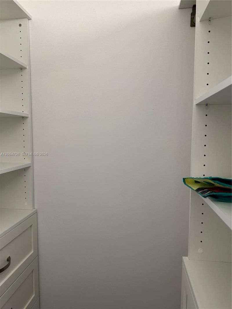 1333 E Hallandale Beach Blvd , Unit 423, Hallandale Beach, FL 33009 Photo