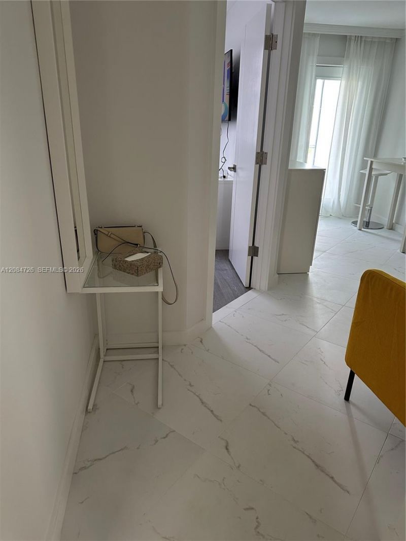 1333 E Hallandale Beach Blvd , Unit 423, Hallandale Beach, FL 33009 Photo