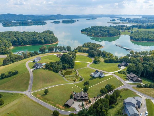 174 Cow Poke Lane, Rutledge, TN 37861