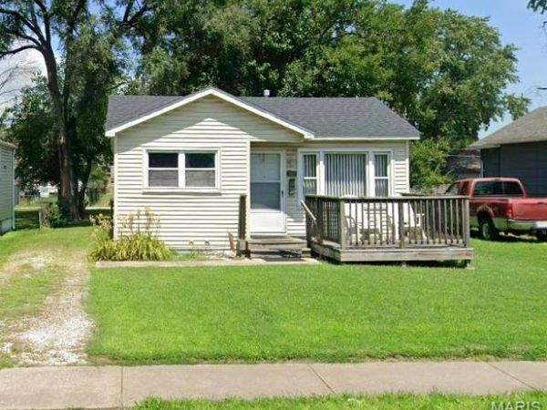 2627 Washington Avenue , Granite City, IL 62040