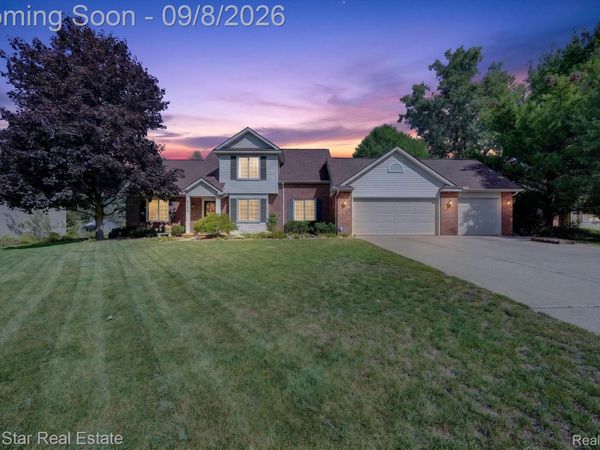 2135 Holly Berry Lane, Commerce Township, Mi 48390
