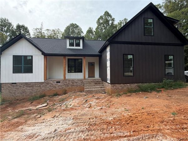 761 Brown Road, King, NC 27021
