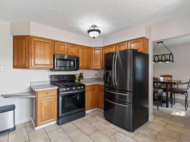 1691 Ramblewood Avenue, Columbus, OH 43235 Photo 16