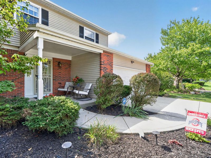 1691 Ramblewood Avenue, Columbus, OH 43235 Photo 2